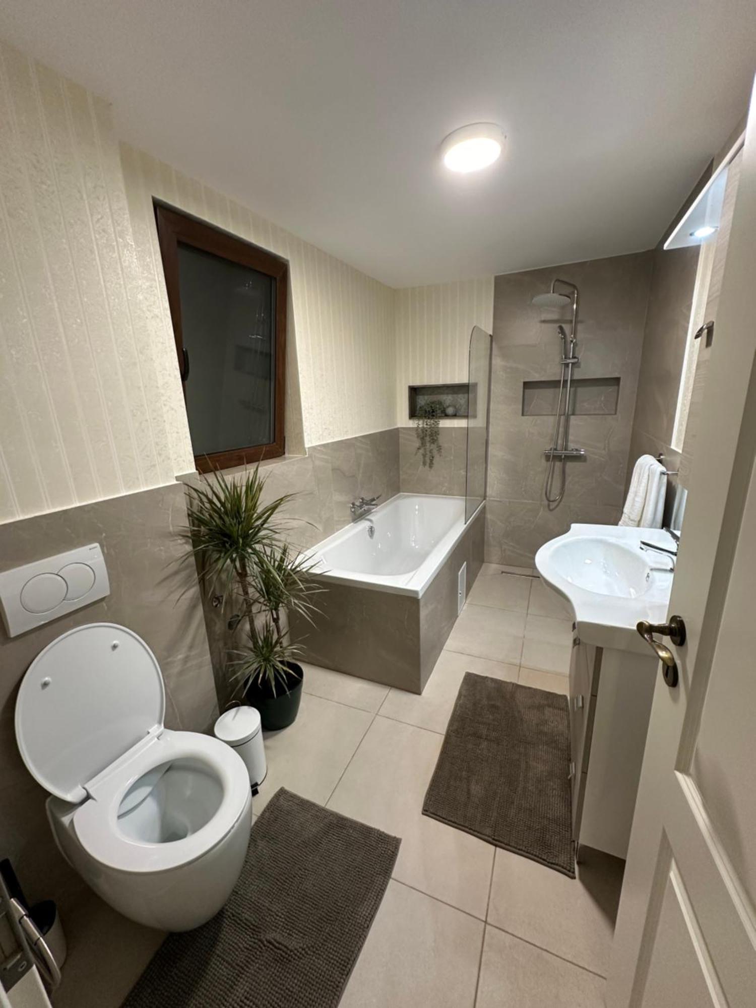 Schei House Apartment บราชอฟ ภายนอก รูปภาพ