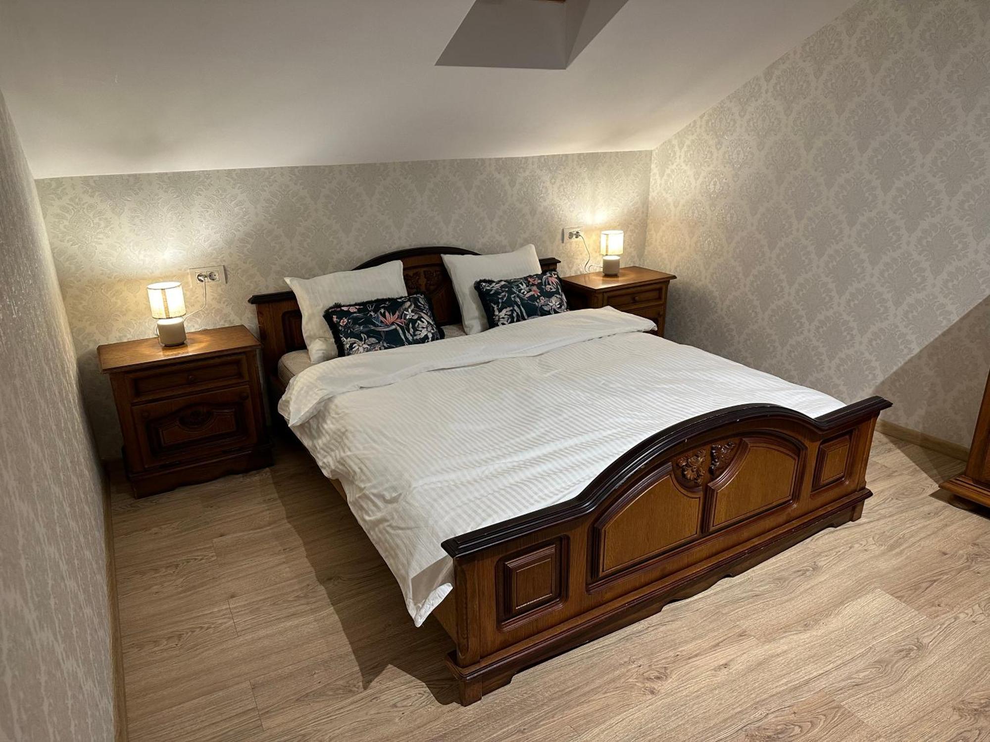 Schei House Apartment บราชอฟ ภายนอก รูปภาพ